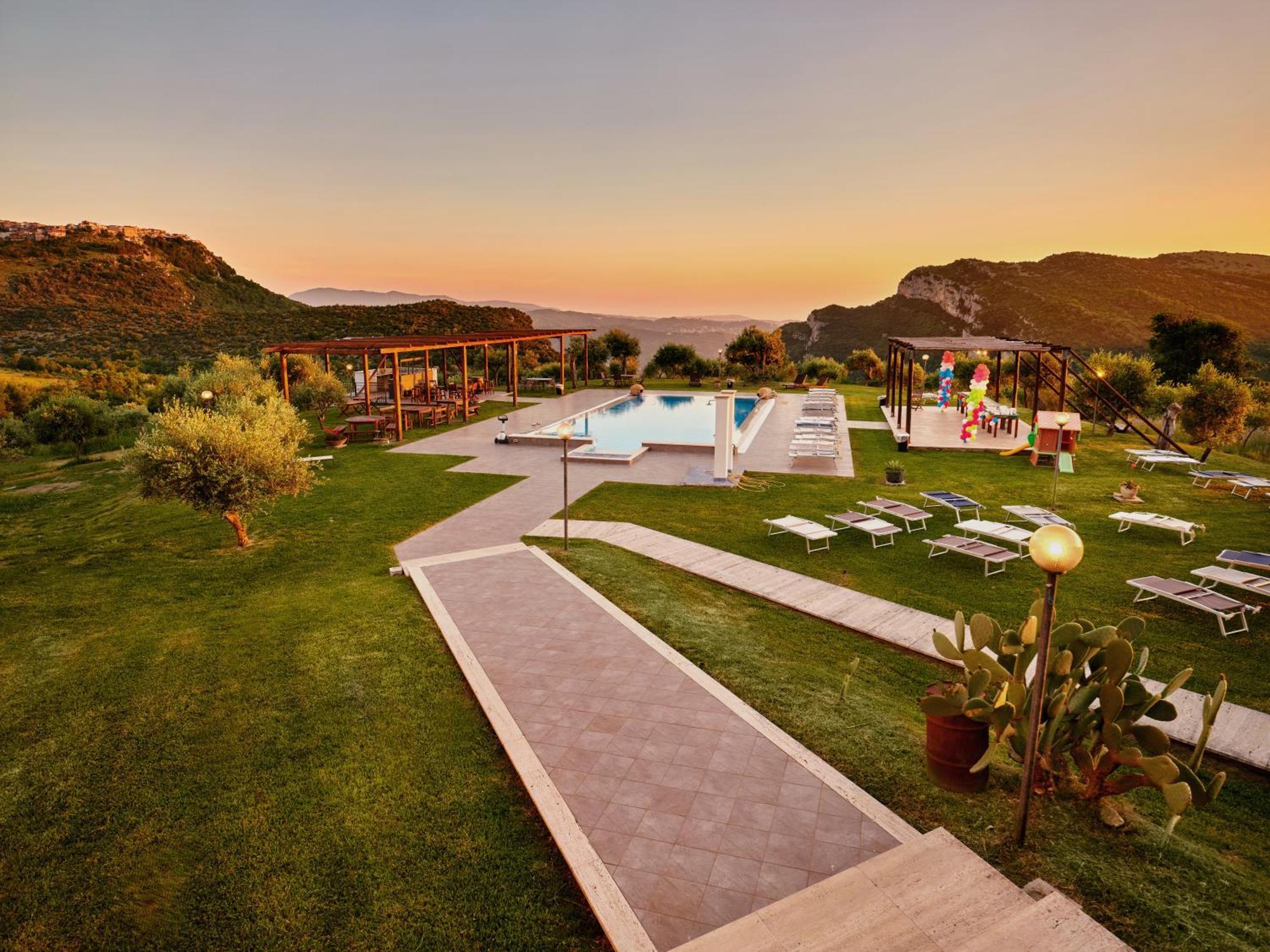 L' Aia Resort Trentinara Exteriér fotografie